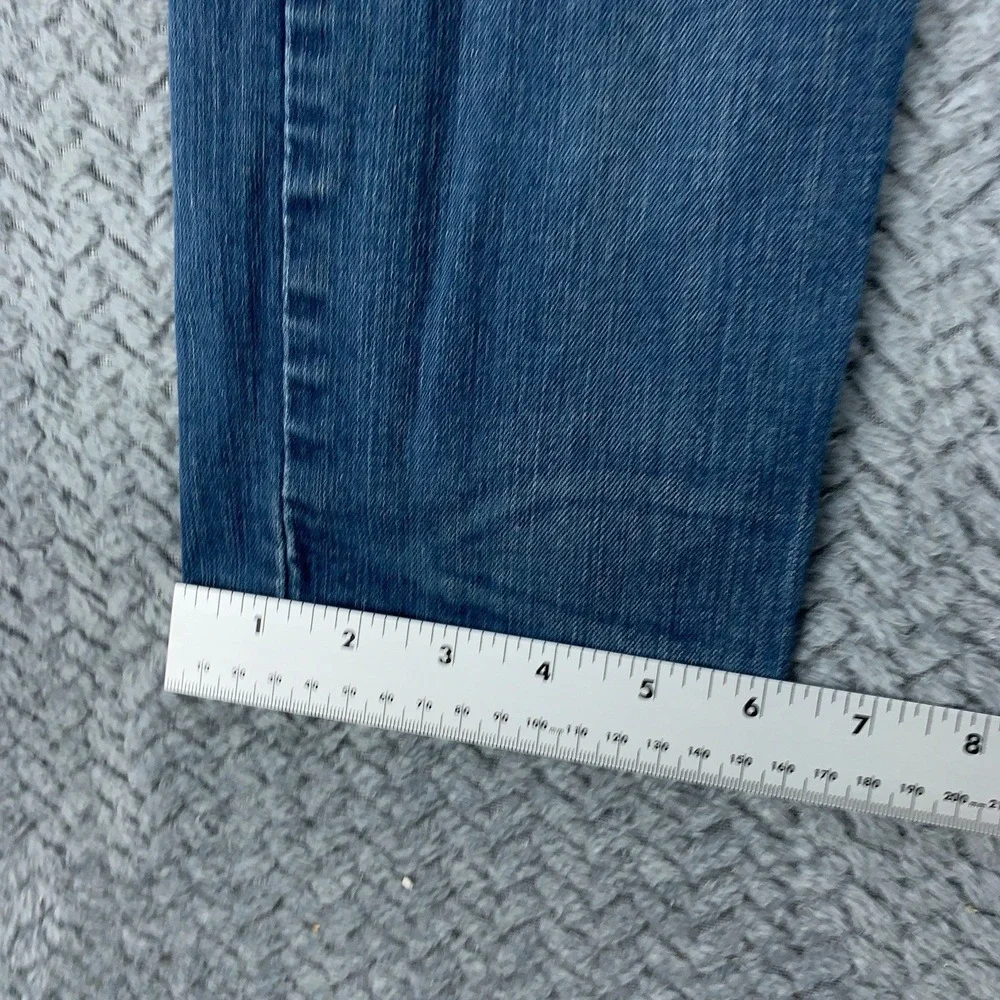 Levi's 502 Jeans Tapered Fit Mens 32x30 (Fits 28x28) Medium Blue Denim Stretch